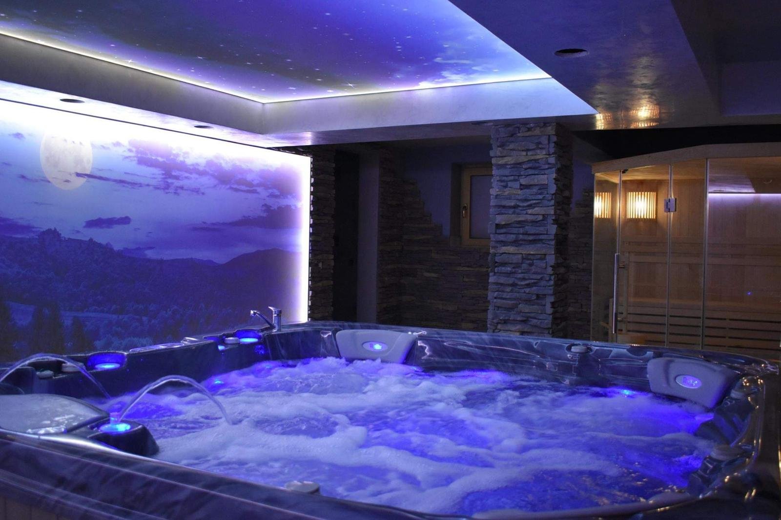 Wellness zóna so svetelným LED stropom